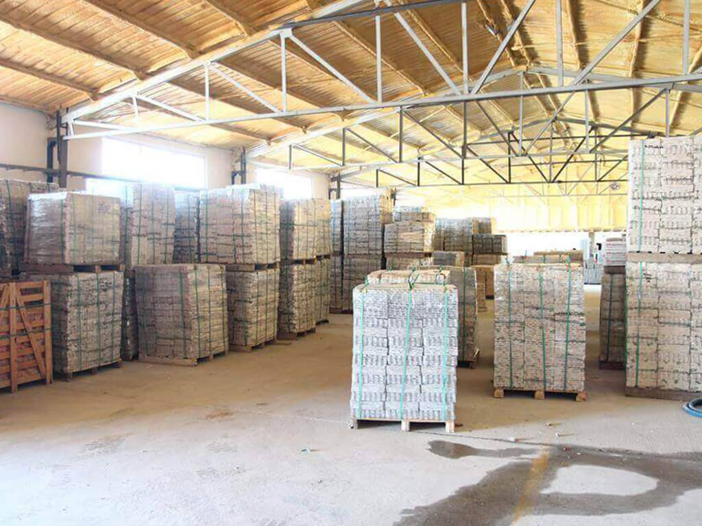 Dogal Tas Traverten Mermer Ureticisi İmalatcisi ve Üretim Fabrikasi 